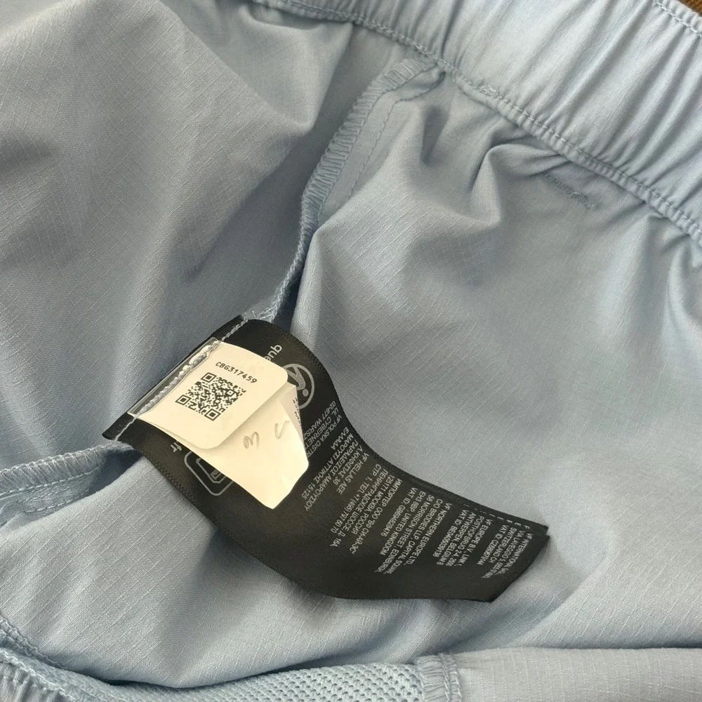The North Face Mens XL Class V Belted Cargo Shorts Light Blue Ripstop Hiking 7in